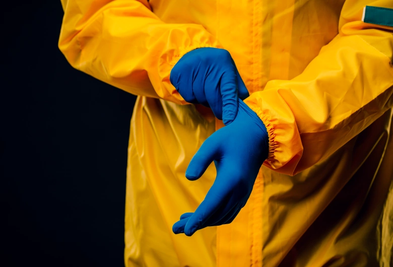 Latex Industrial Gloves: Pengertian, Manfaat, Ukuran, Jenis Varian, dan Aplikasinya