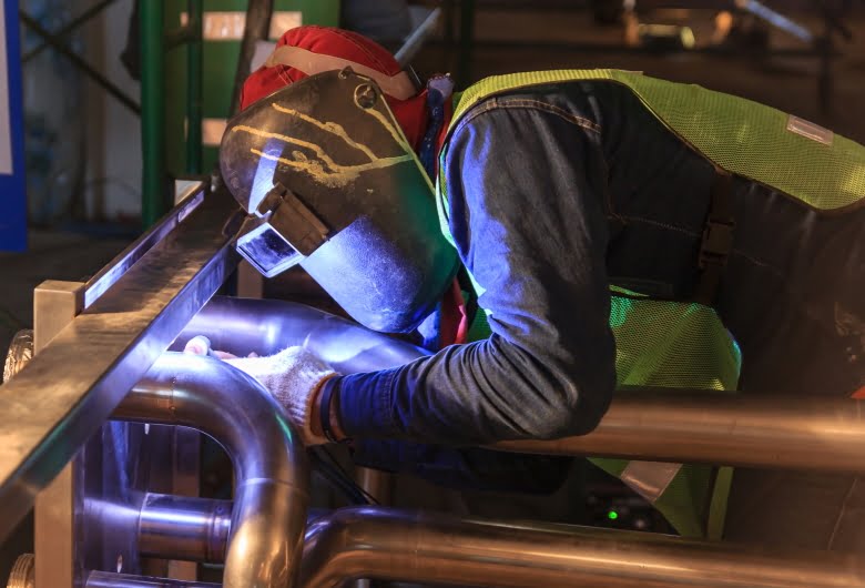 Welding-Pengelasan-Pengertian-Jenis-jenis-Cara-Kerja-dan-Alat-Perlengkapannya-Griya-Safety-2