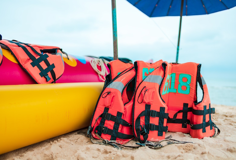 Keunggulan Life Jacket dalam Menyelamatkan Korban di Situasi Darurat