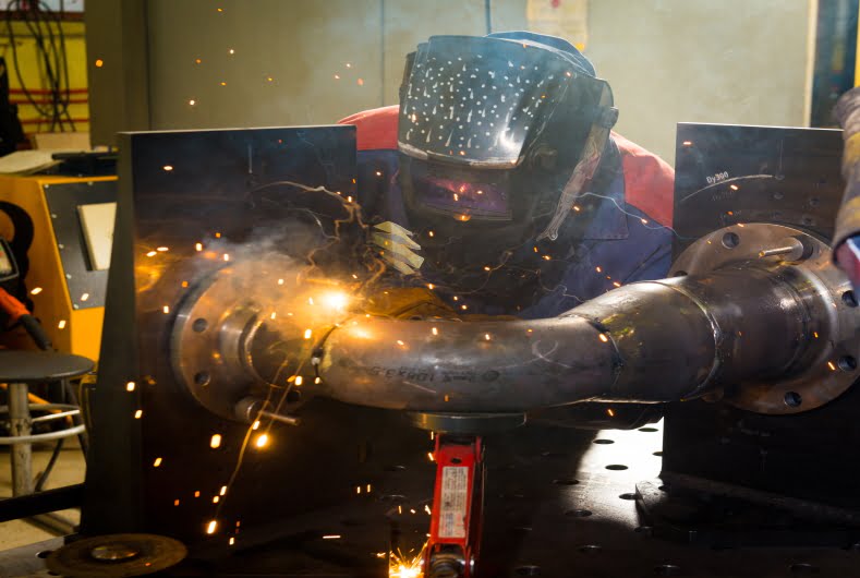 Welding-Supplier-Terpercaya-untuk-Perlengkapan-Pengelasan-Standar-Industri-Griya-Safety-2