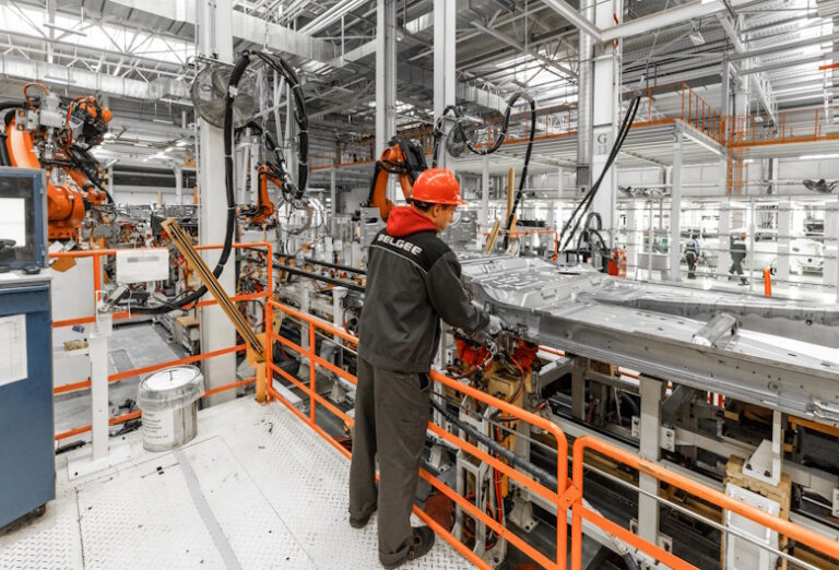 Jenis-Jenis-Industrial-Maintenance-Equipment-yang-Wajib-Dimilki-di-Pabrik-Griya-Safety-1