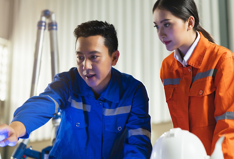 Supplier-Wearpack-Safety-Terlengkap-untuk-Industri-Tambang-Migas-dan-Manufaktur-Griya-Safety