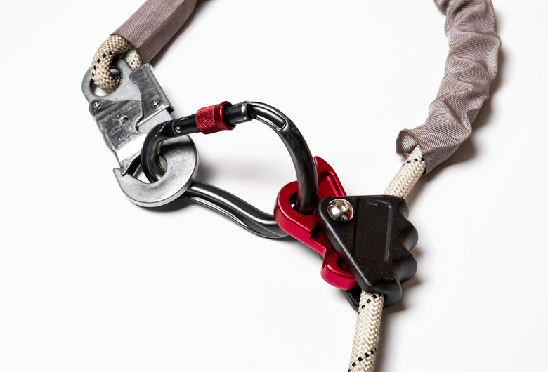 Jual Komponen Utama Sistem Fall Arrest: Harness, Lanyard dan Anchor 3M