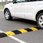 Tidak-Semua-Sama-Ini-Jenis-Polisi-Tidur-yang-Cocok-untuk-Perumahan-vs-Jalan-Umum-Griyasafety