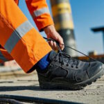 Sepatu-Safety-Dakkar-Industri-Menjadi-Pilihan-Utama-di-Sektor-Manufaktur-Griyaasafety