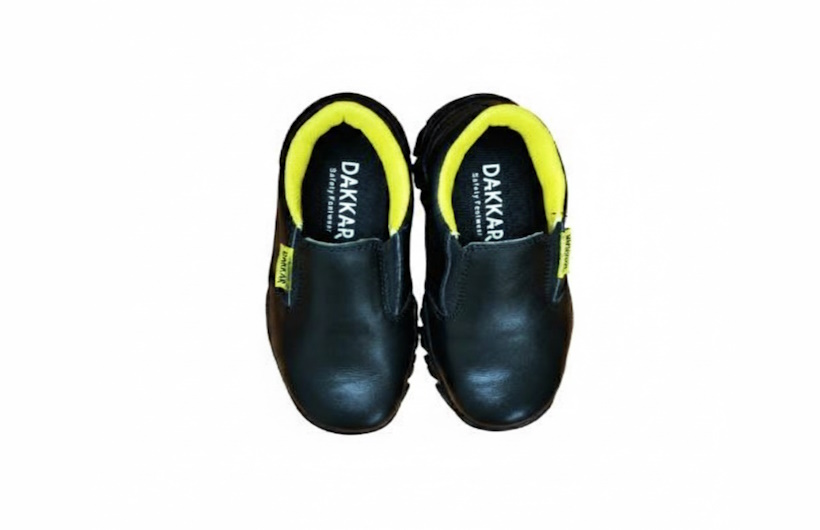 Sepatu Safety Dakkar Industri Menjadi Pilihan Utama di Sektor Manufaktur