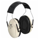 Earmuff-3M-Peltor-Fungsi-Keunggulan-Serta-Tips-Memilih-Sesuai-dengan-Level-Kebisingan-Griyasafety